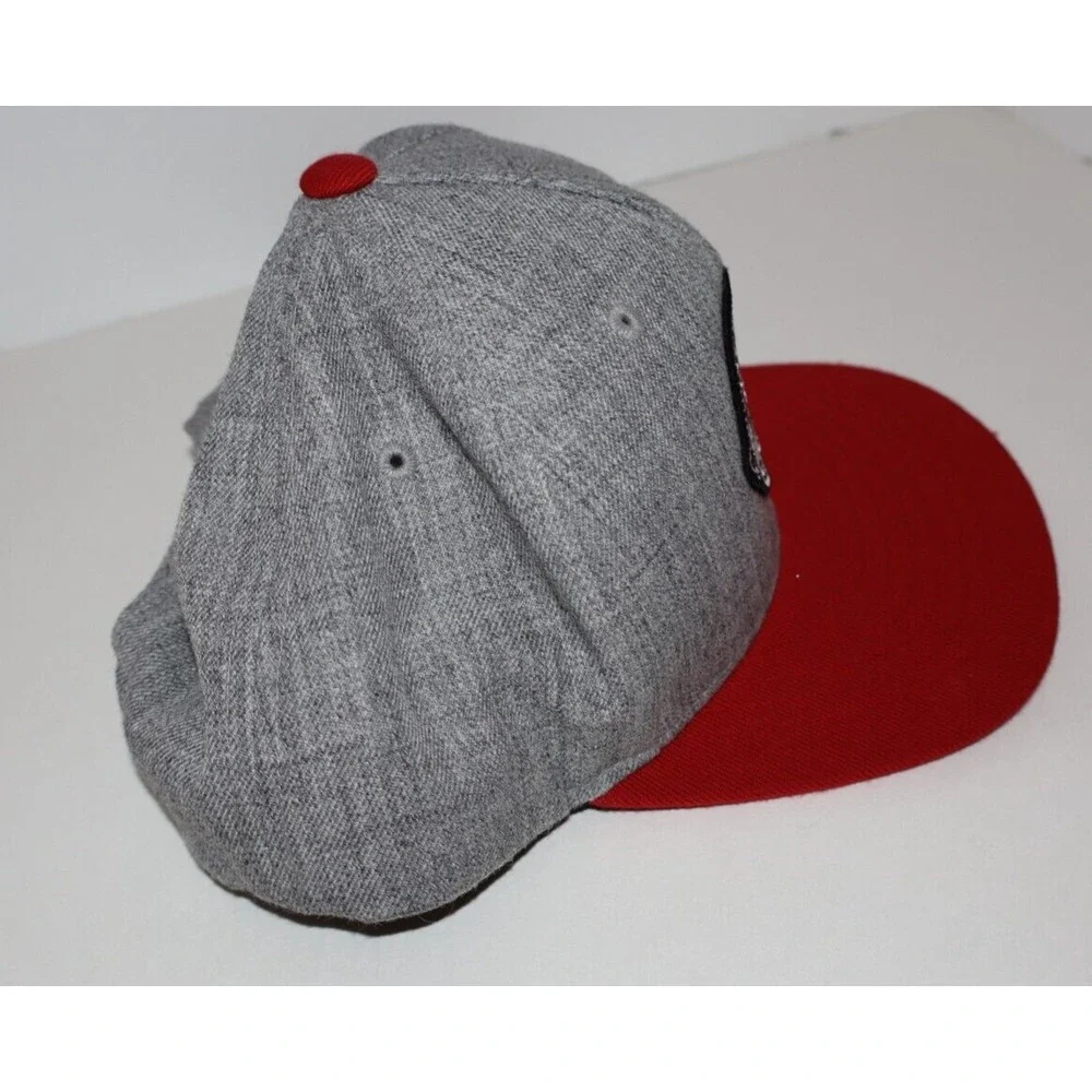 VANS Gray & Red 